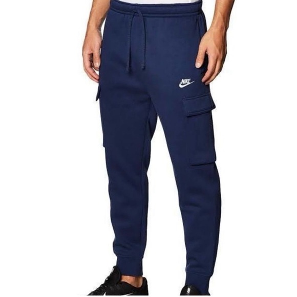 Nike Cargo sweat pant joggers - Picture 1 of 4